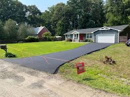 Professional Driveway Paving  in Harlan, IN